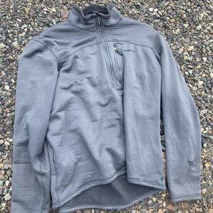 Patagonia Mens R1 midlayer size Large